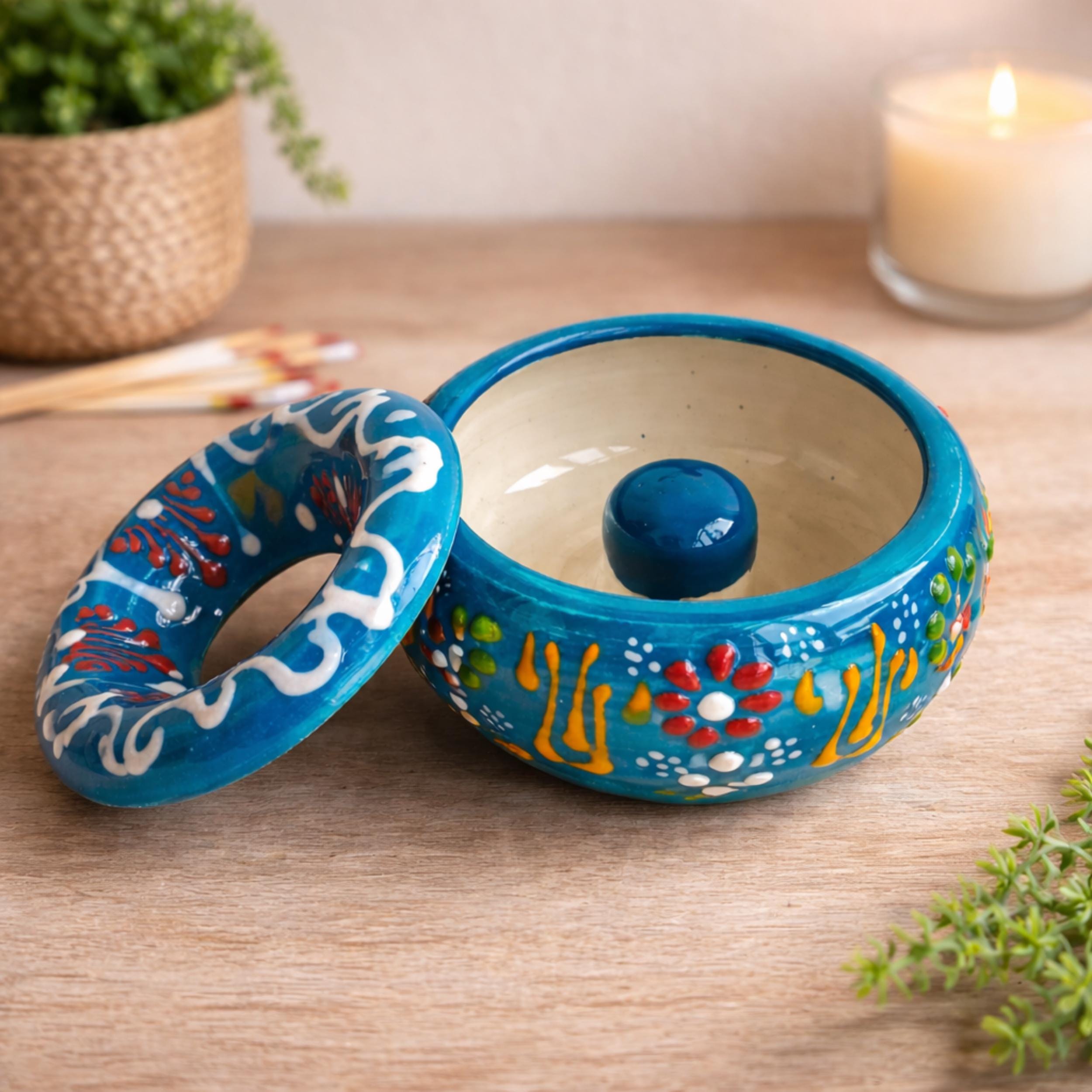 Hand-Painted Turkish Ceramic Ashtray – Windproof Outdoor Patio Decor